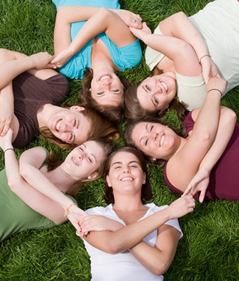 8 Marzo: Celebriamo la Forza delle Donne nel Nostro Sito di Assistenza Domiciliare